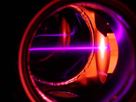 Laser Trapping of Erbium May Lead to Novel Devices