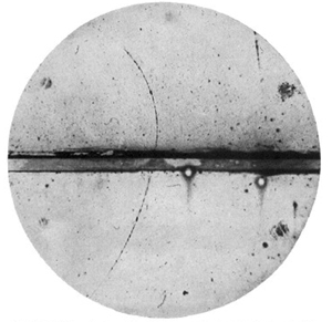 Anderson's cloud chamber picture of cosmic radiation