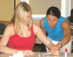 Learning Assistant Allison Lanini and Prof Valerie Otero