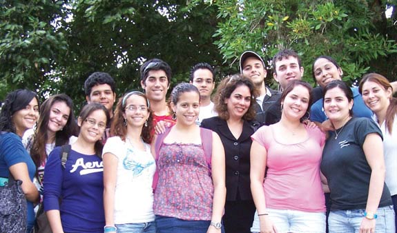 Puerto Rico students - larger image